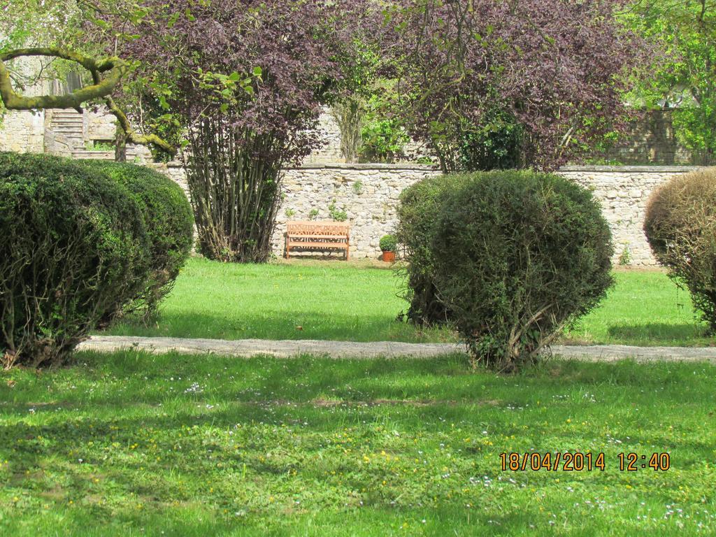 Villa L'Orangerie du Grand Jardin Condé-sur-Seulles Exterior foto